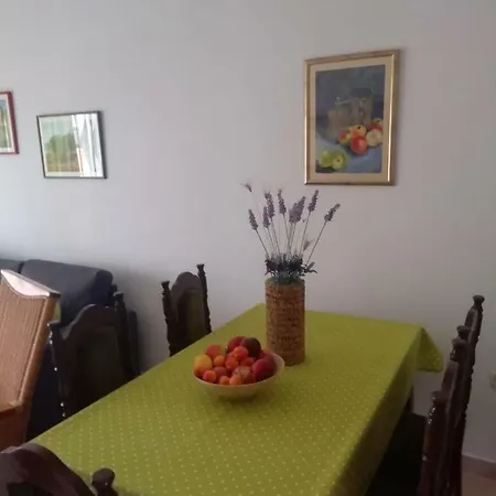 Bevanda Apartment