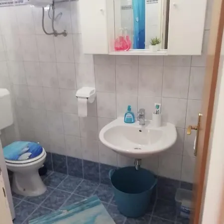 Bevanda Apartment *